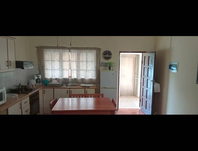 1 BEDROOM SECTIONAL TITLE FOR SALE IN BEACON ROCKS